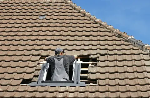 Pose de velux - Corbère-les-Cabanes